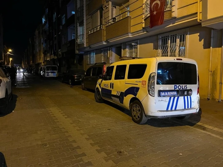 Esenyurt&rsquo;ta &uuml;st kattan su sızdığı i&ccedil;in komşusuna kızan adam silahla ateş a&ccedil;tı
