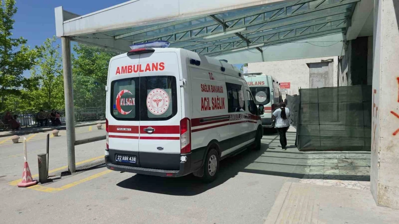 Eski eş dehşeti: Gen&ccedil; kadın hayatını kaybetti, 4 yaşındaki kızının durumu ciddiyetini koruyor
