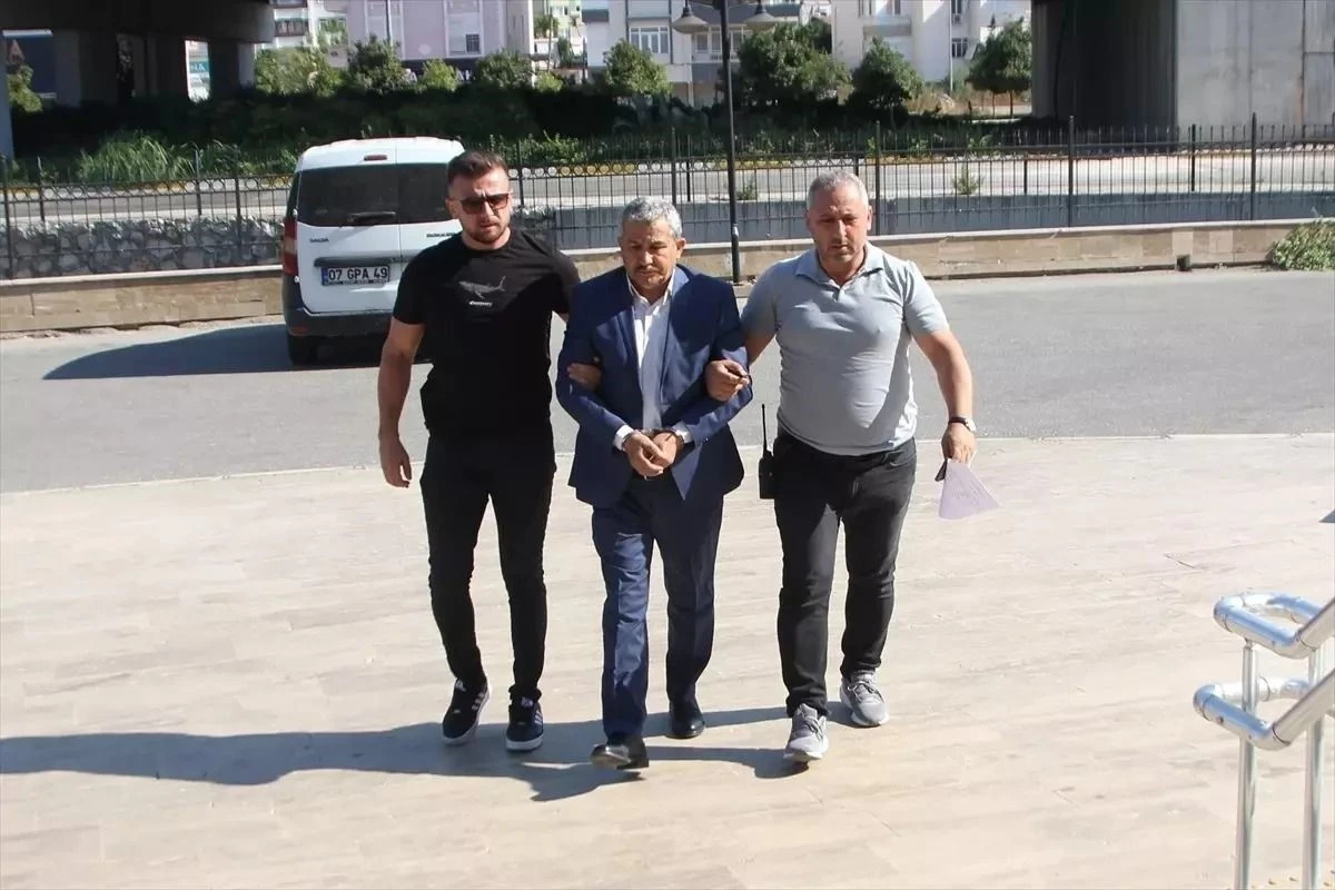 Eski meclis &uuml;yesini &ouml;ld&uuml;ren eski belediye başkan yardımcısına m&uuml;ebbet hapis cezası
