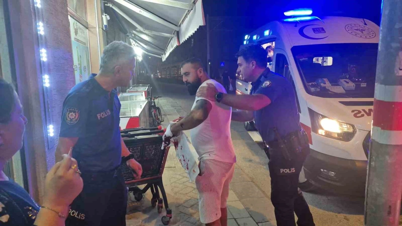Eskişehir&rsquo;de bı&ccedil;aklı kavgada yaralanan şahıs: "Bana satırla vurmuşlar"
