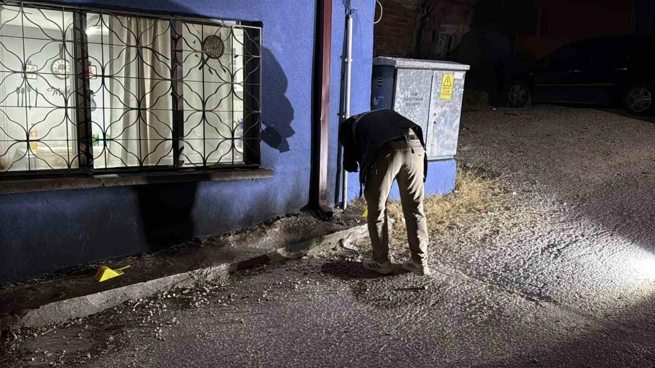 Eskişehir&rsquo;de kundaklama girişimi: Saldırgan kayıplara karıştı
