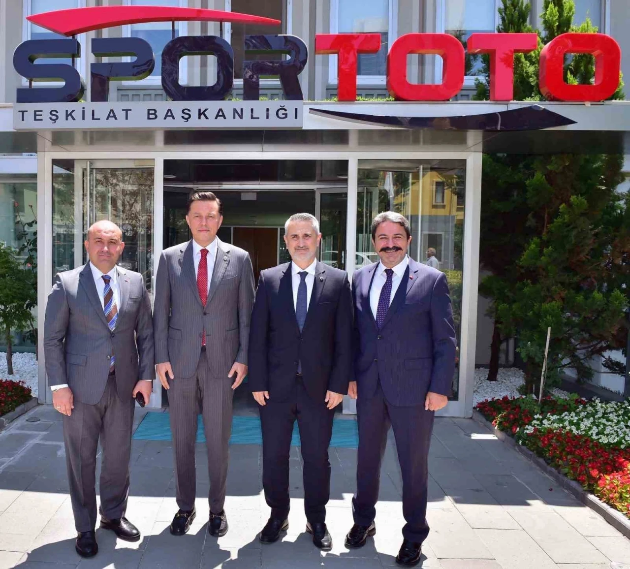 Eskişehir’e 25 yeni spor tesisi ve Atlı Okçuluk Merkezi kazandırılacak
