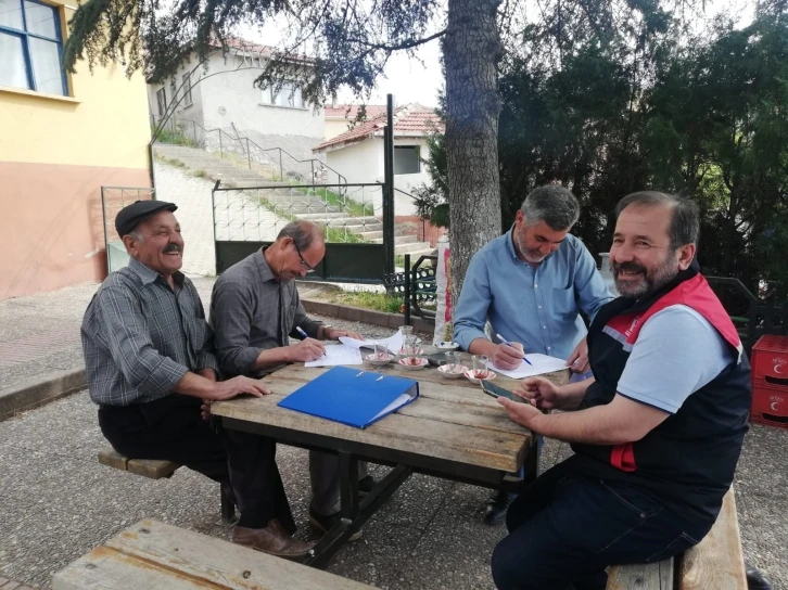 Eskişehir İl Tarım Ve Orman M&uuml;d&uuml;rl&uuml;ğ&uuml;&rsquo;nden 14 il&ccedil;ede eş zamanlı &ccedil;ift&ccedil;i ziyareti
