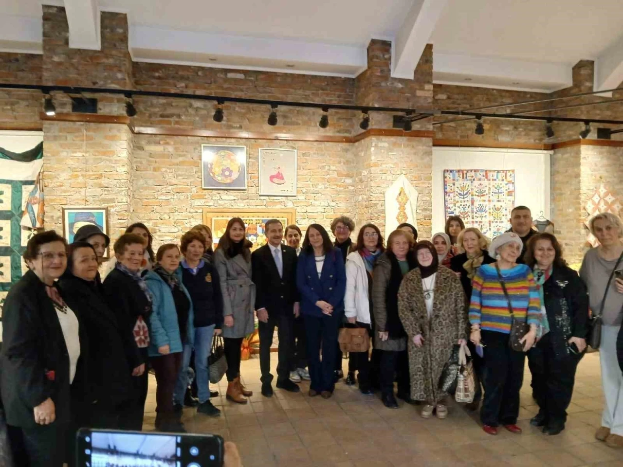 Eskişehirli &lsquo;Kırkyama&rsquo; eğitmenleri &lsquo;Kırkyama&rsquo; adlı sergi a&ccedil;tılar
