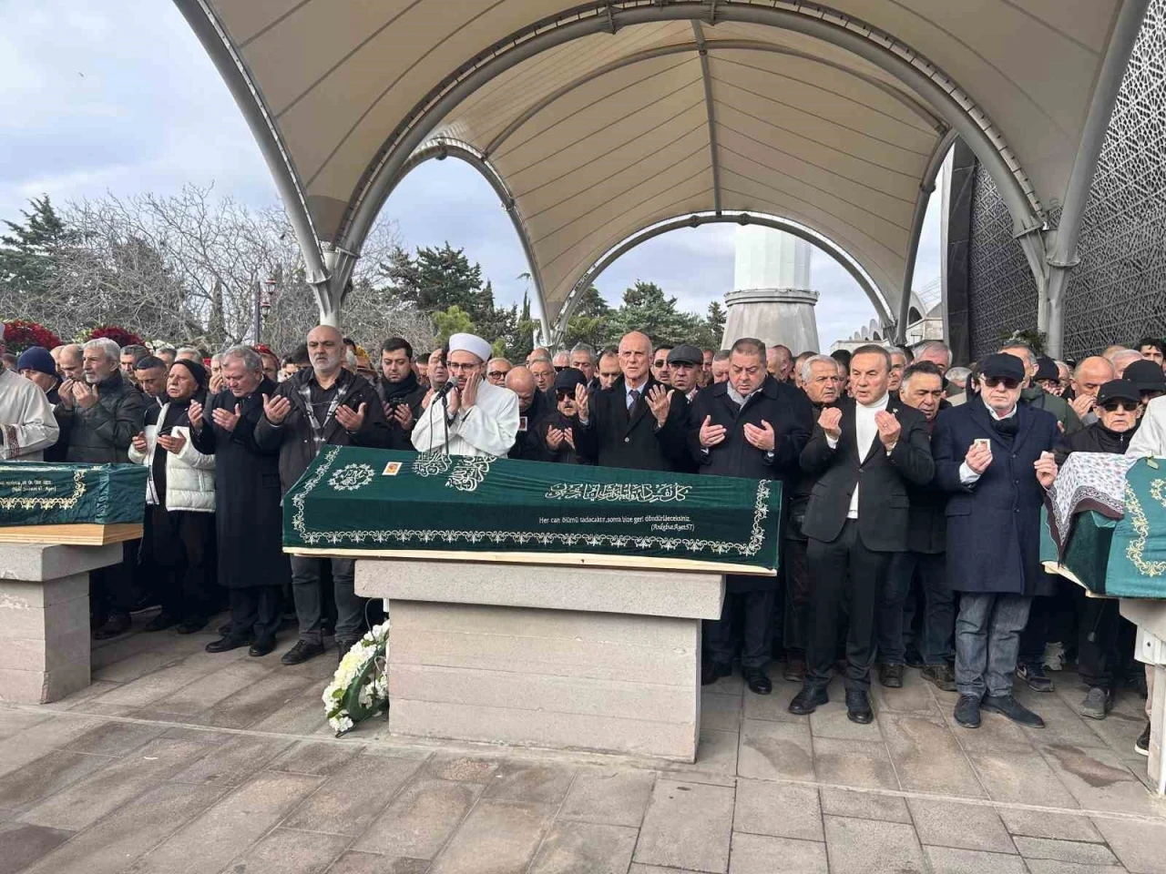 Etiyopya&rsquo;da silahlı saldırıda hayatını kaybeden iş adamları son yolculuklarına uğurlandı
