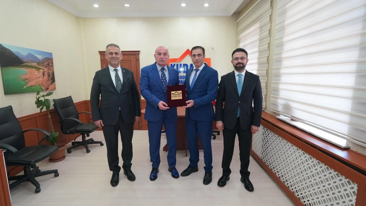 ETSO ve KUDAKA arasında stratejik biyoteknoloji projesinin s&ouml;zleşmesi imzalandı
