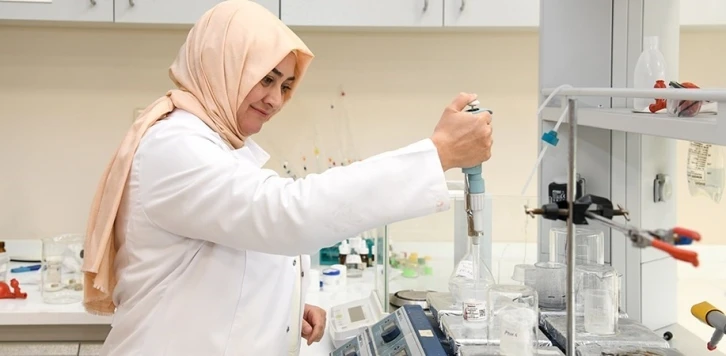 ET&Uuml;&rsquo;de Biyomalzeme &Uuml;retimine Y&ouml;nelik Geliştirilen Proje Patent Almaya Hak Kazandı
