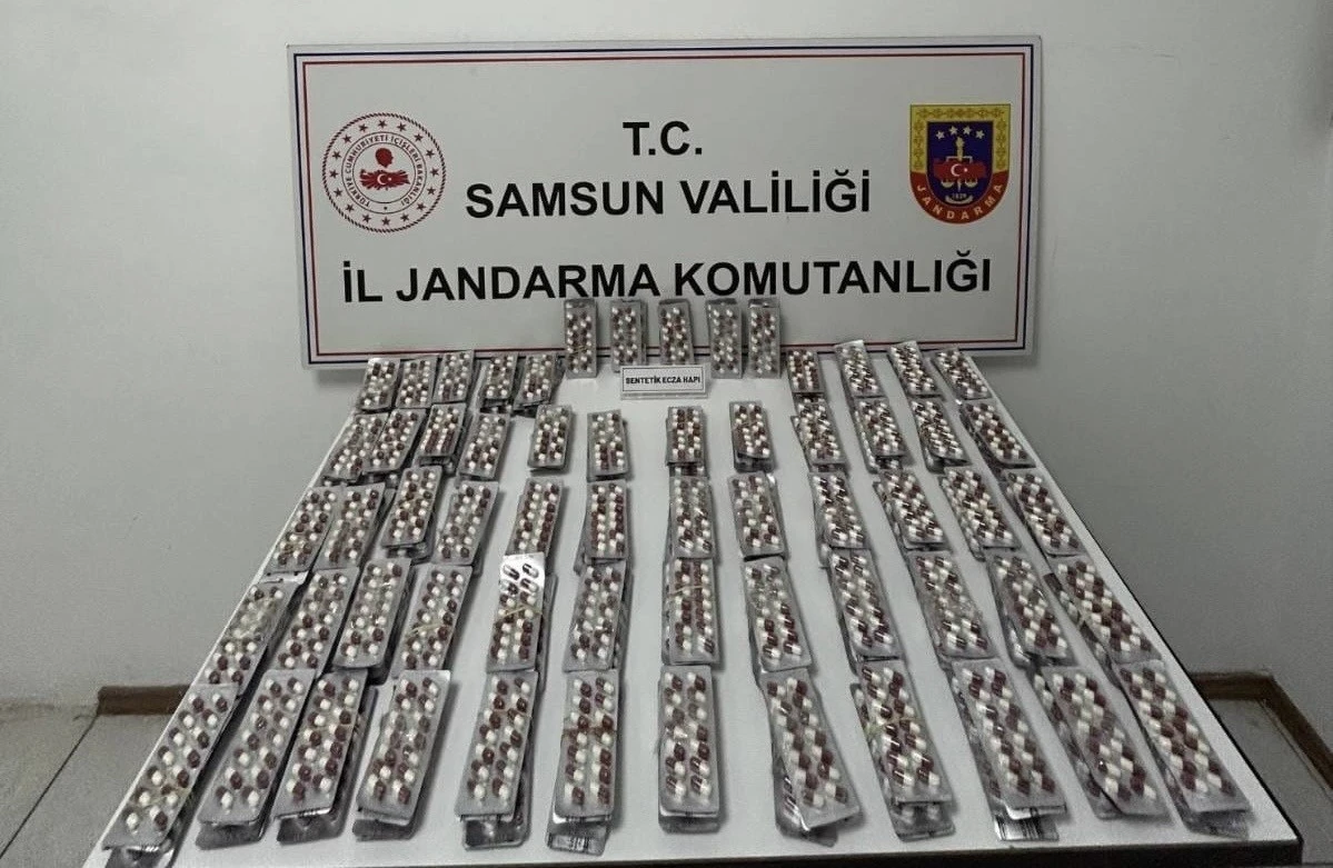 Evinde 3 bin 472 adet sentetik ecza ele geçirilen şahıs gözaltına alındı