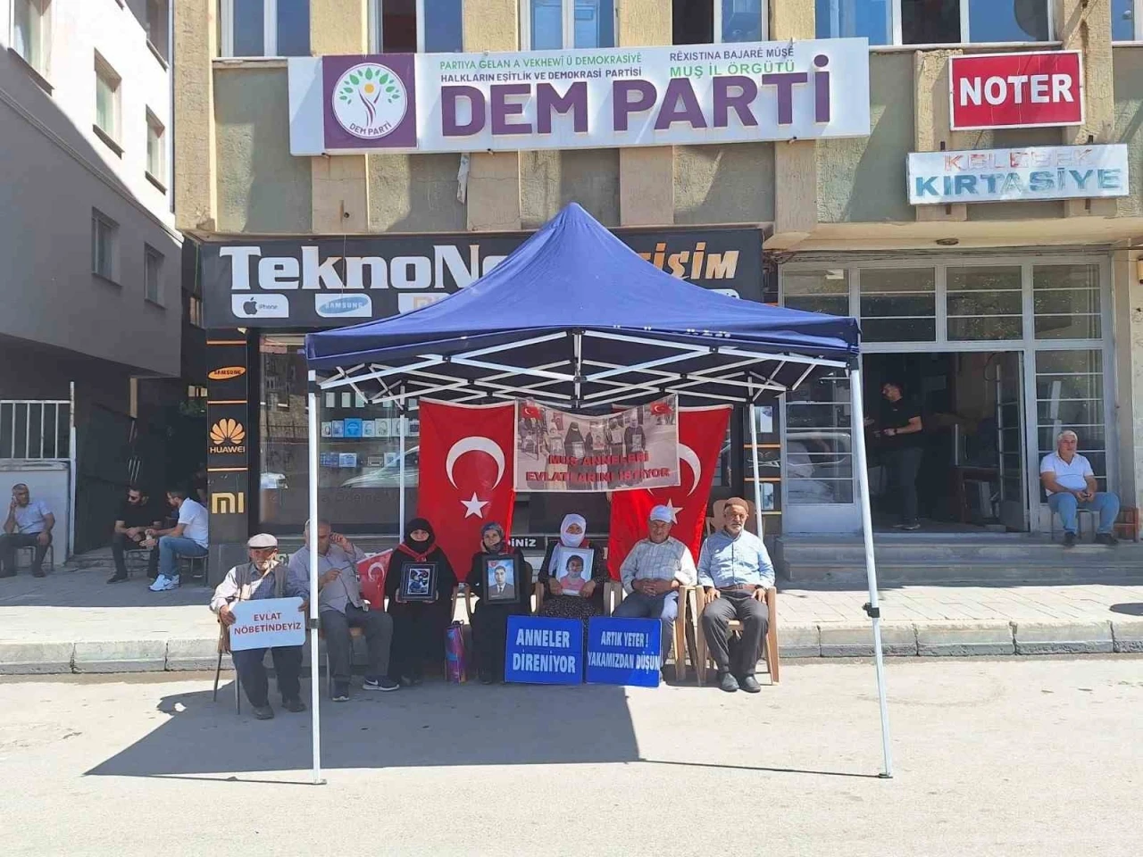 Evlat nöbetinde umutlar "Terörsüz Türkiye" ile arttı
