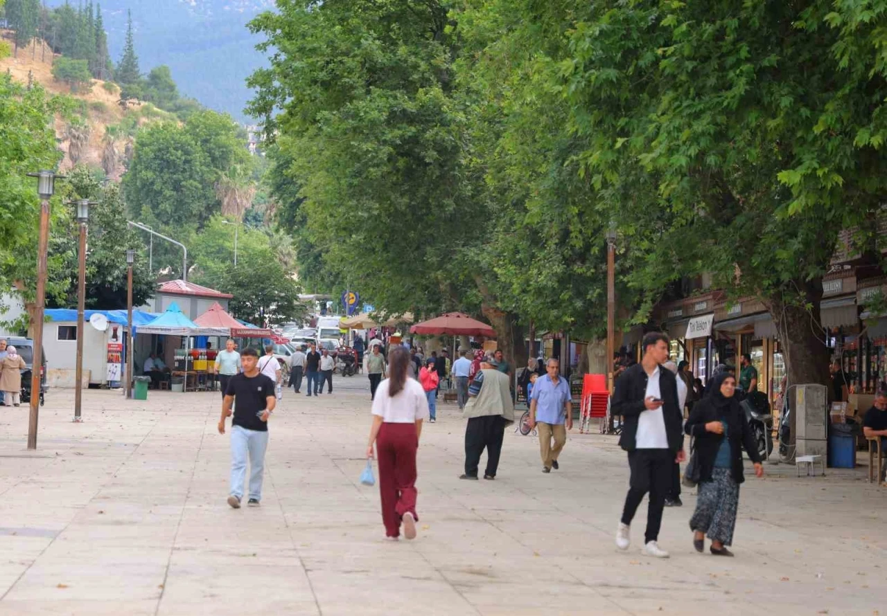 Evlilik kredisinde yaş sınırının y&uuml;kseltilmesi talebi Kahramanmaraş&rsquo;ta karşılık buldu
