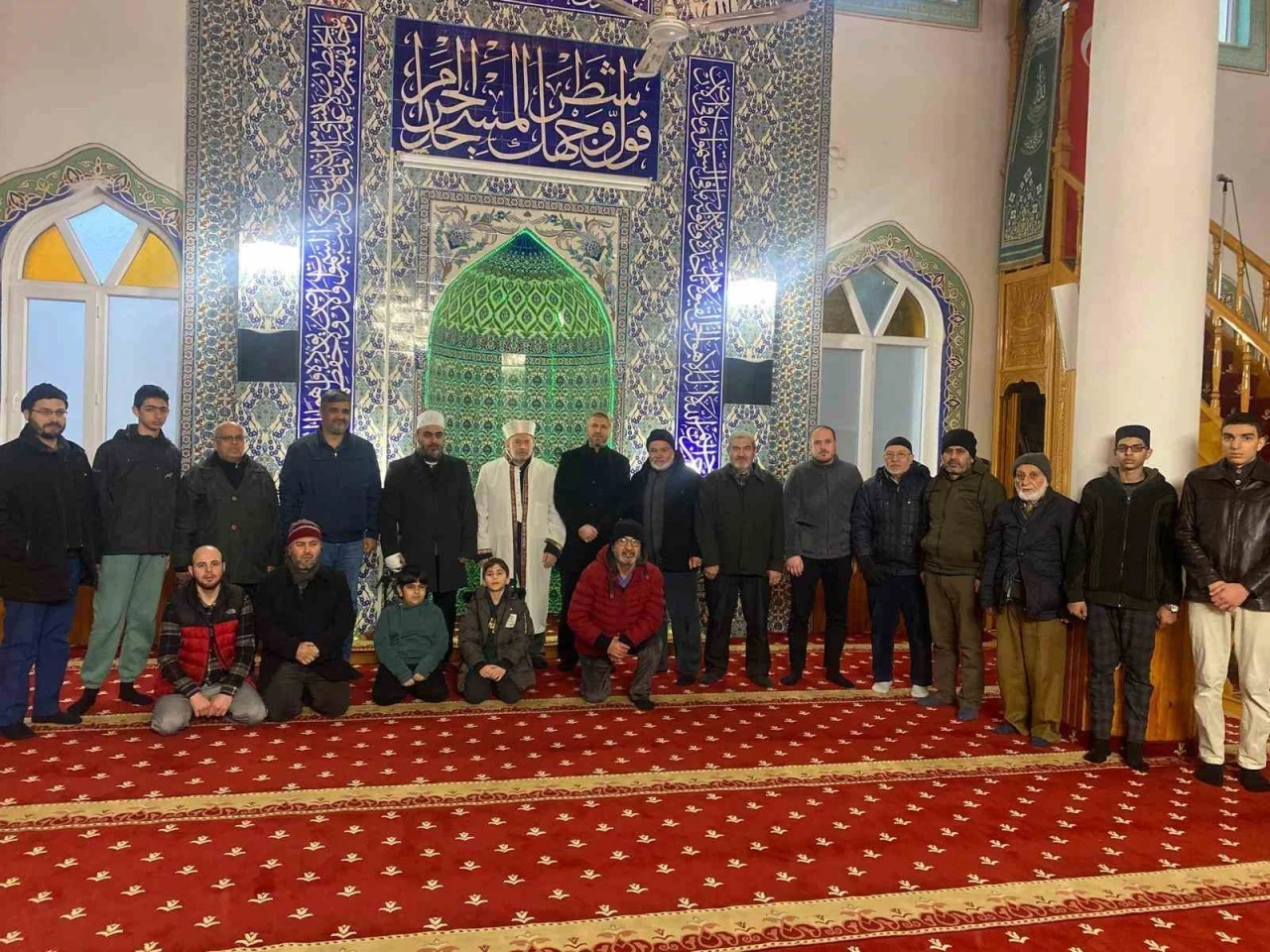 Evliya &Ccedil;elebi Camii&rsquo;nde sabah namazı buluşması ger&ccedil;ekleştirildi
