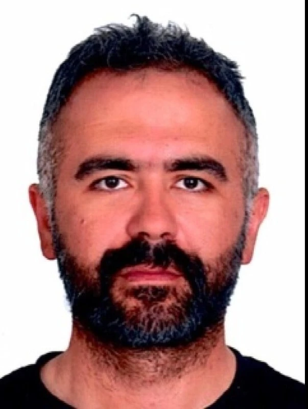 Ey&uuml;psultan&rsquo;da viyad&uuml;k altındaki cesetle ilgili g&ouml;zaltına alınan ş&uuml;pheli adliyeye sevk edildi
