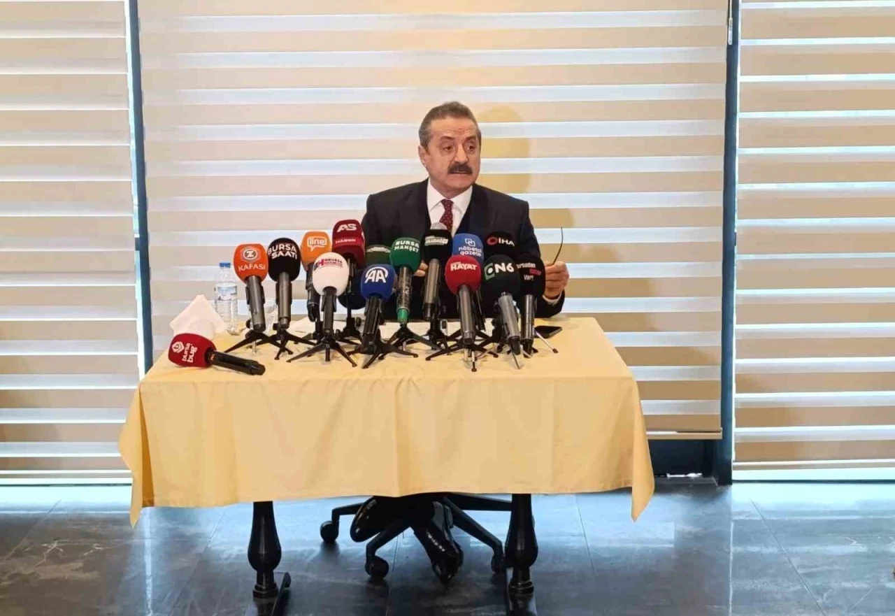 Faruk &Ccedil;elik: "Bu başarı şehrin birlik olmasıyla geldi"
