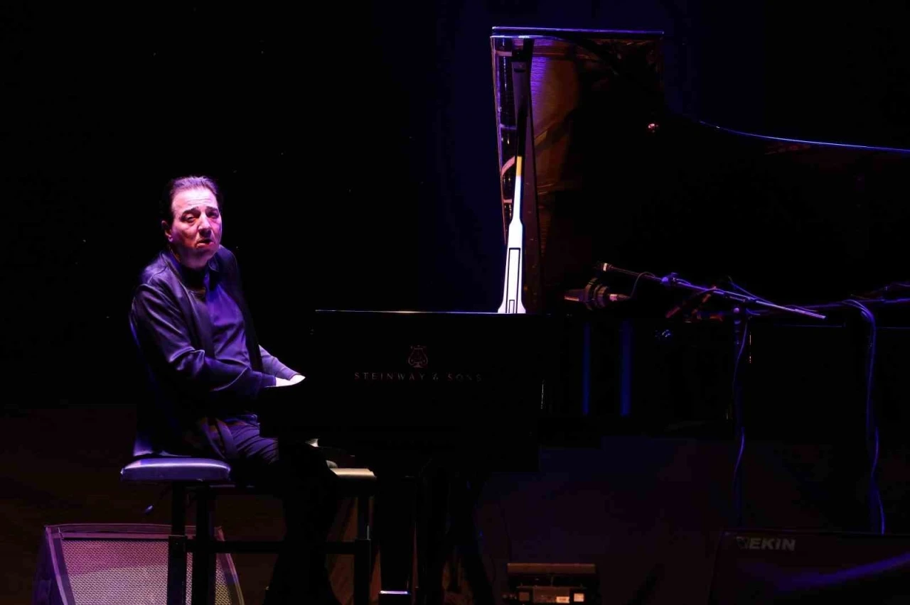 Fazıl Say’ın bestelediği &quot;İznik Türküsü&quot; dünya sahnesinde
