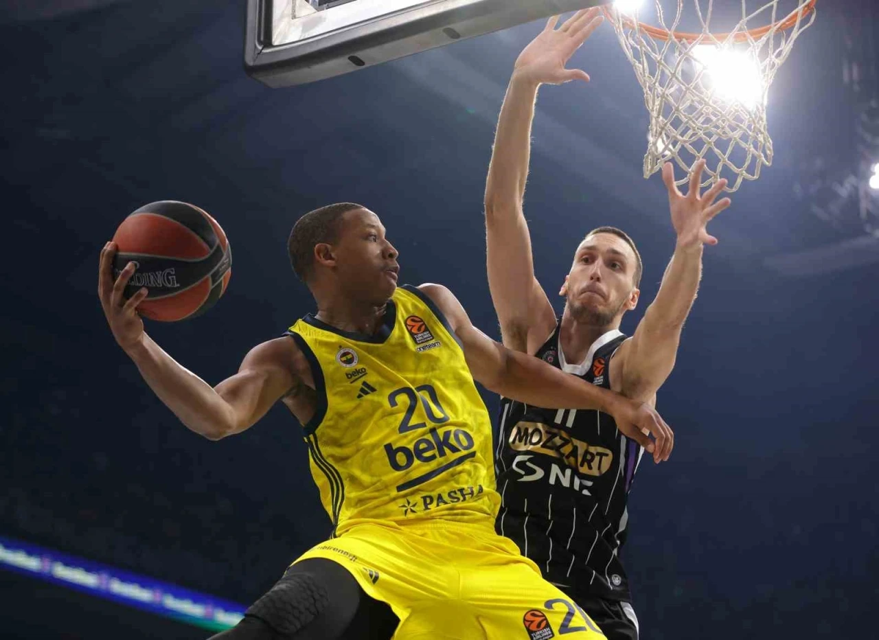 Fenerbah&ccedil;e Beko, Devon Hall ile yollarını ayırdı
