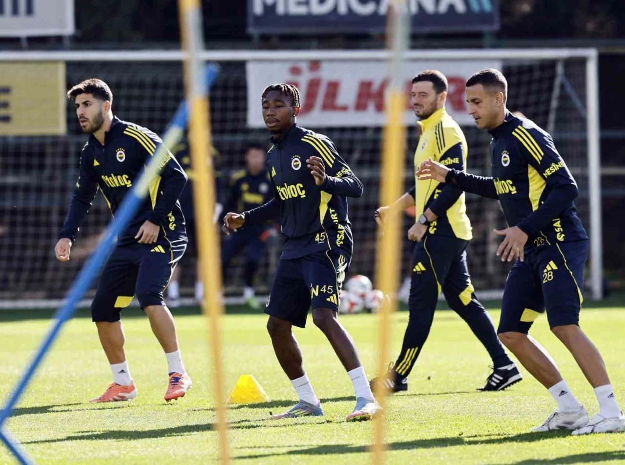 Fenerbahçe’de Rizespor mesaisi devam etti
