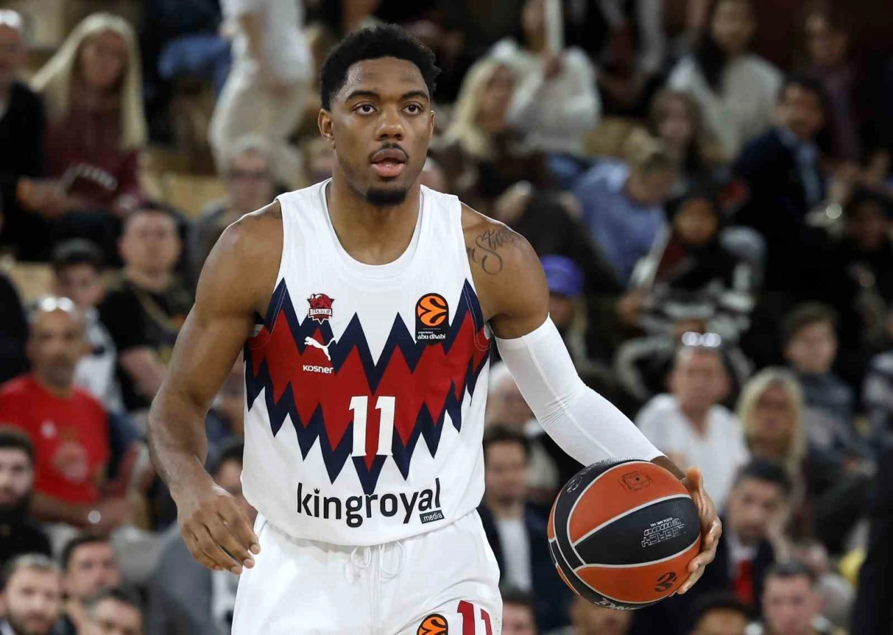 Fenerbah&ccedil;e, Trent Forrest&rsquo;i kadrosuna kattı
