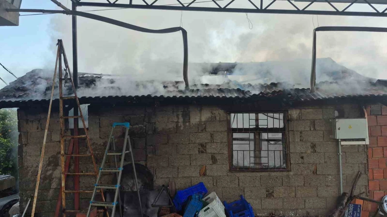 Fethiye&rsquo;de ev yangınında yaralanan 92 yaşındaki kadın hayatını kaybetti
