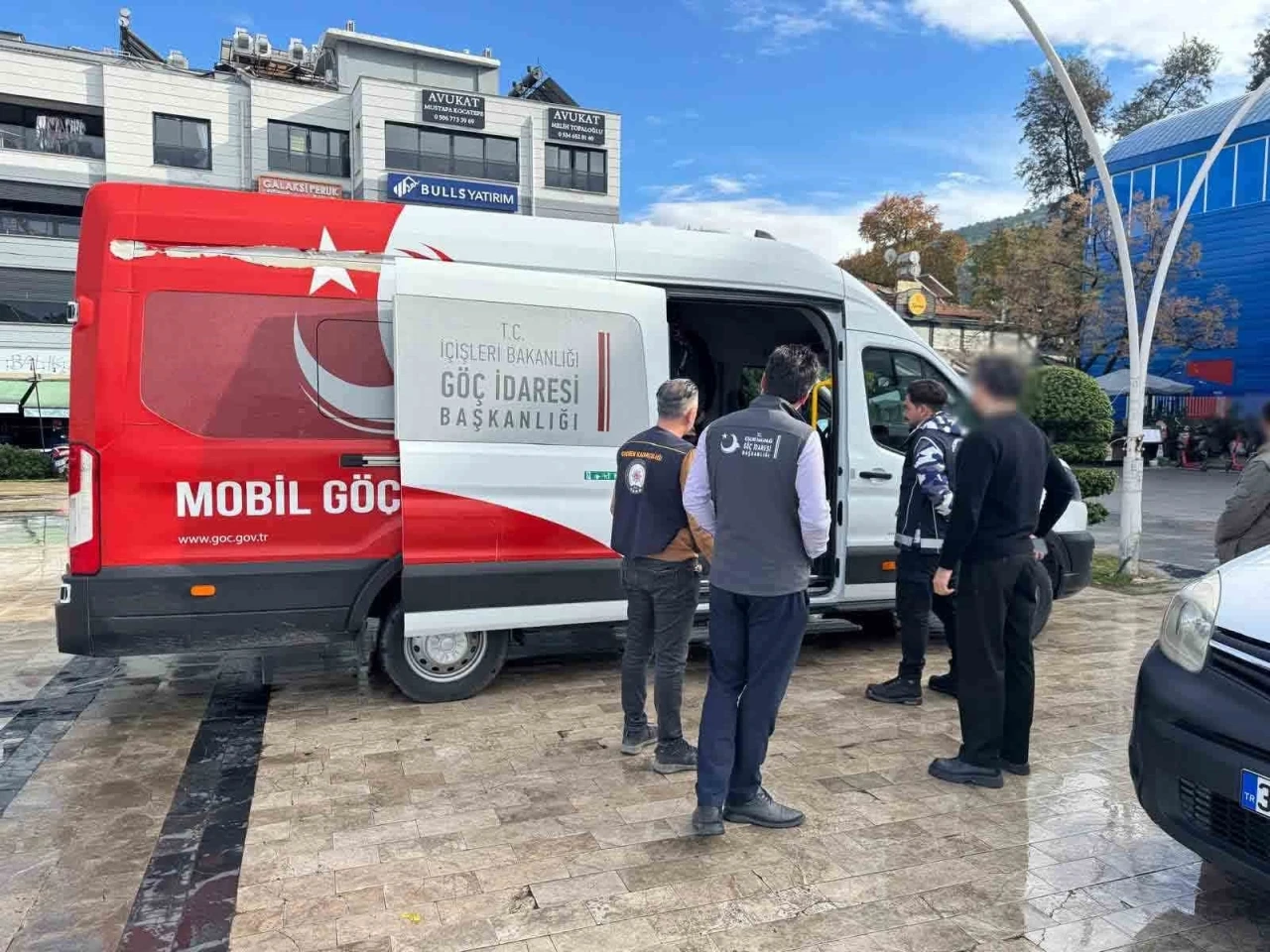 Fethiye&rsquo;de yılbaşı &ouml;ncesi yabancı uyruklulara y&ouml;nelik denetimler s&uuml;r&uuml;yor
