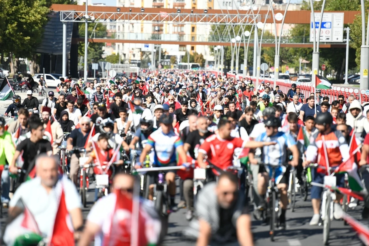 Filistin’e destek için pedal çevirdiler
