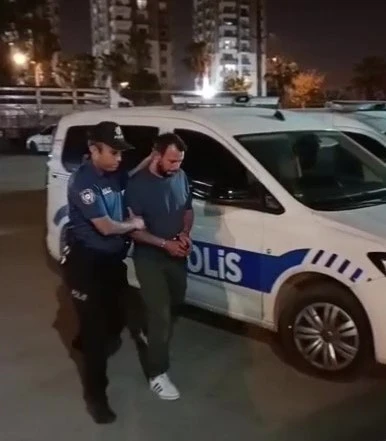 Firari dolandırıcı yakalanıp cezaevine teslim edildi
