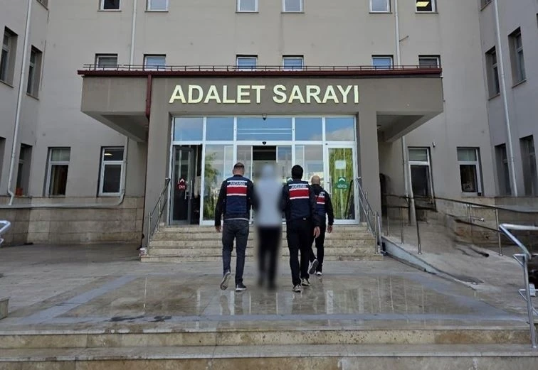 Firari FETÖ üyesi Sivas’ta yakalandı
