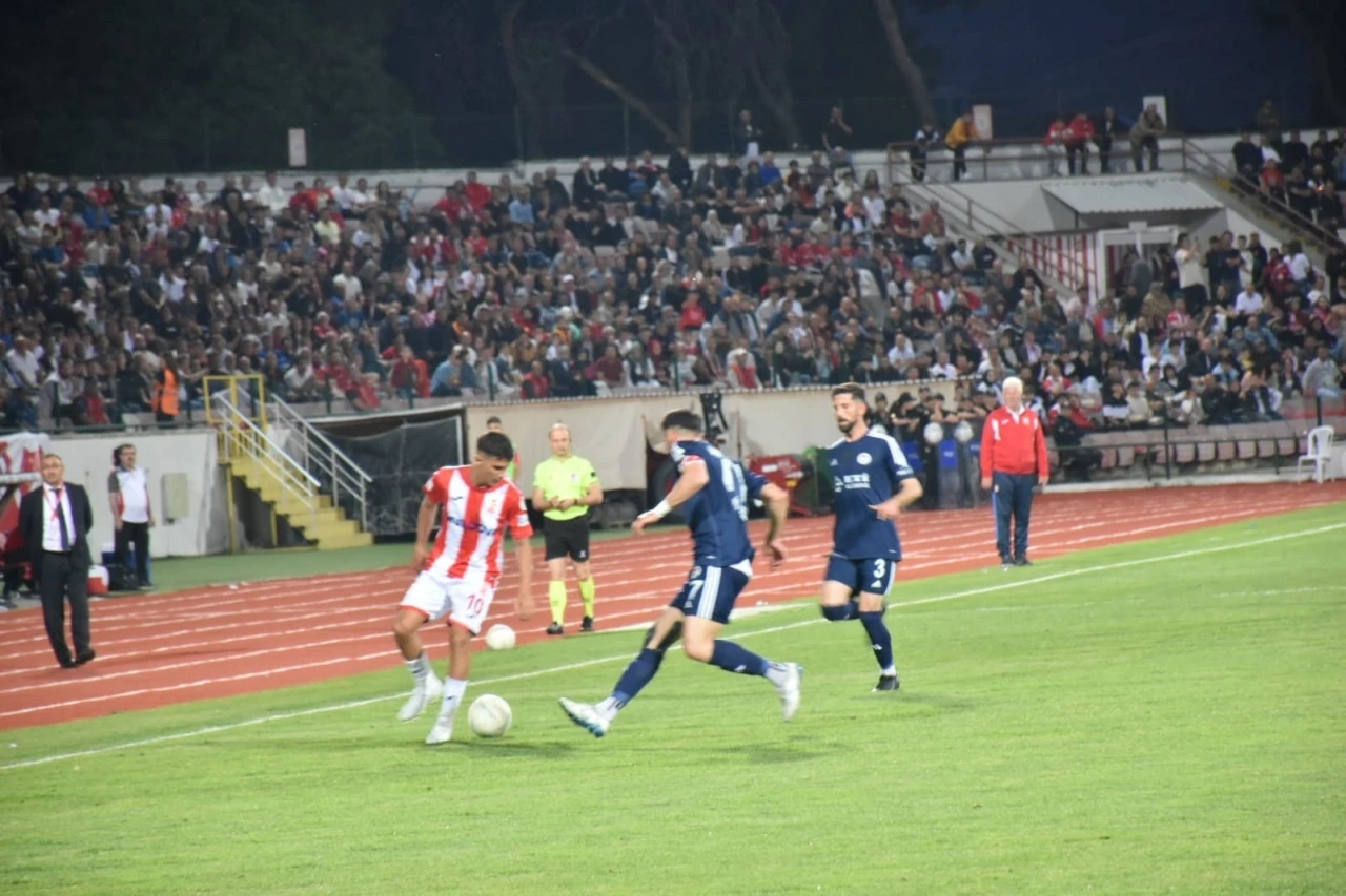 Fosfatspor’un 2. Lig hayali seneye kaldı

