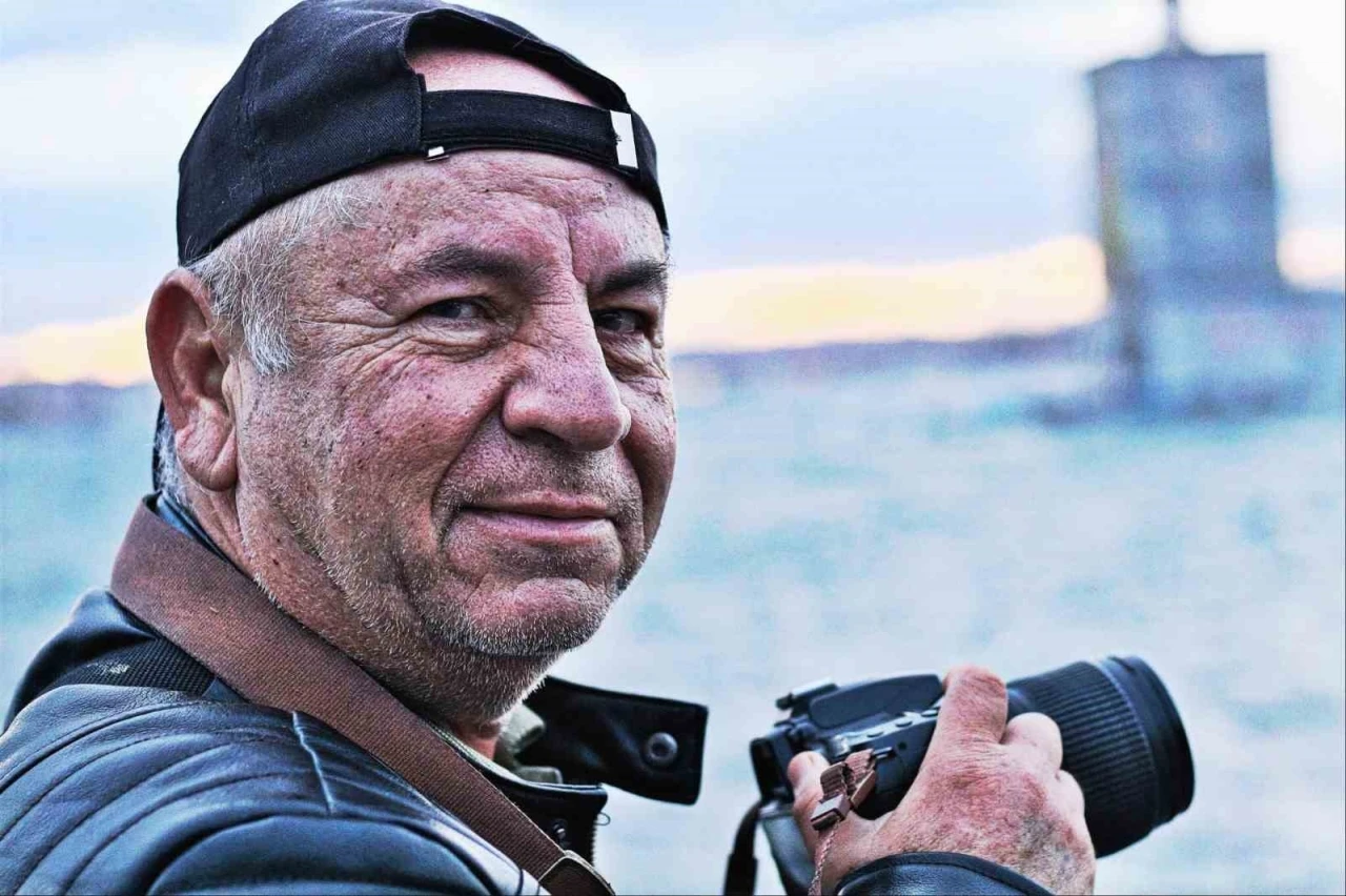 Fotoğraf sanat&ccedil;ısı Ali Hikmet Varlık &rsquo;Manisa&rsquo; fotoğraf sergisine hazırlanıyor
