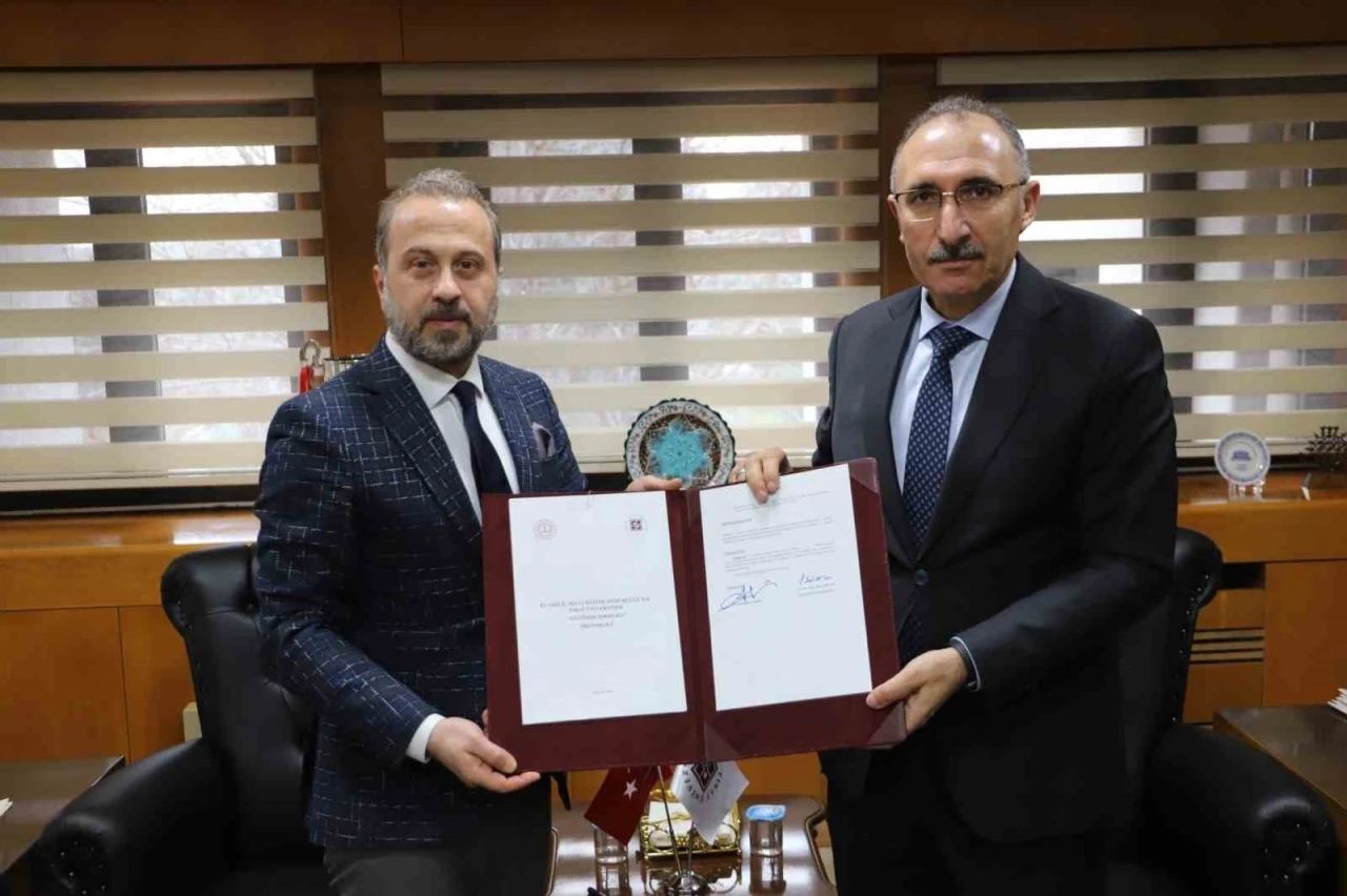 F&Uuml; ile Milli Eğitim M&uuml;d&uuml;rl&uuml;ğ&uuml; arasında protokol
