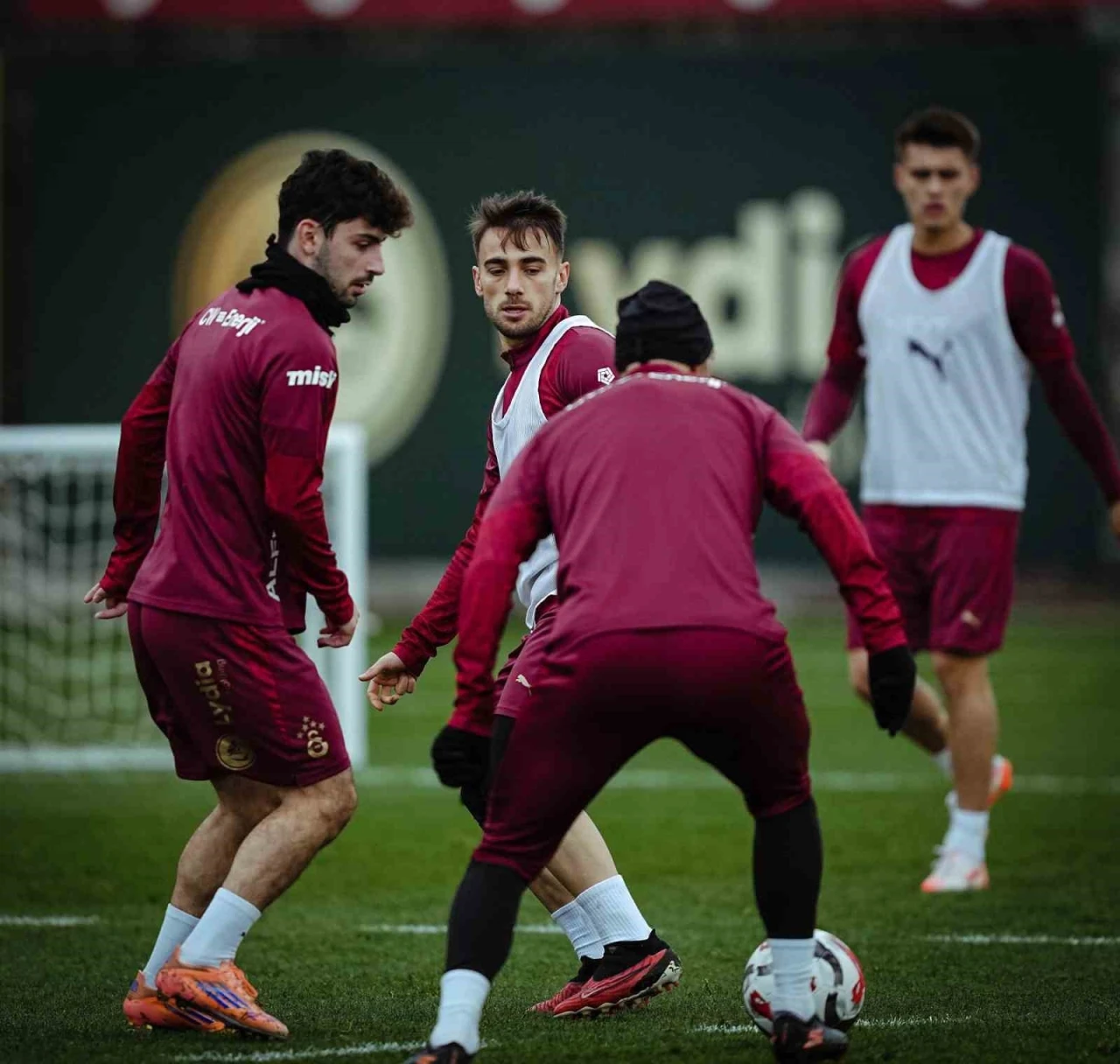 Galatasaray, Antalyaspor maçı hazırlıklarına başladı