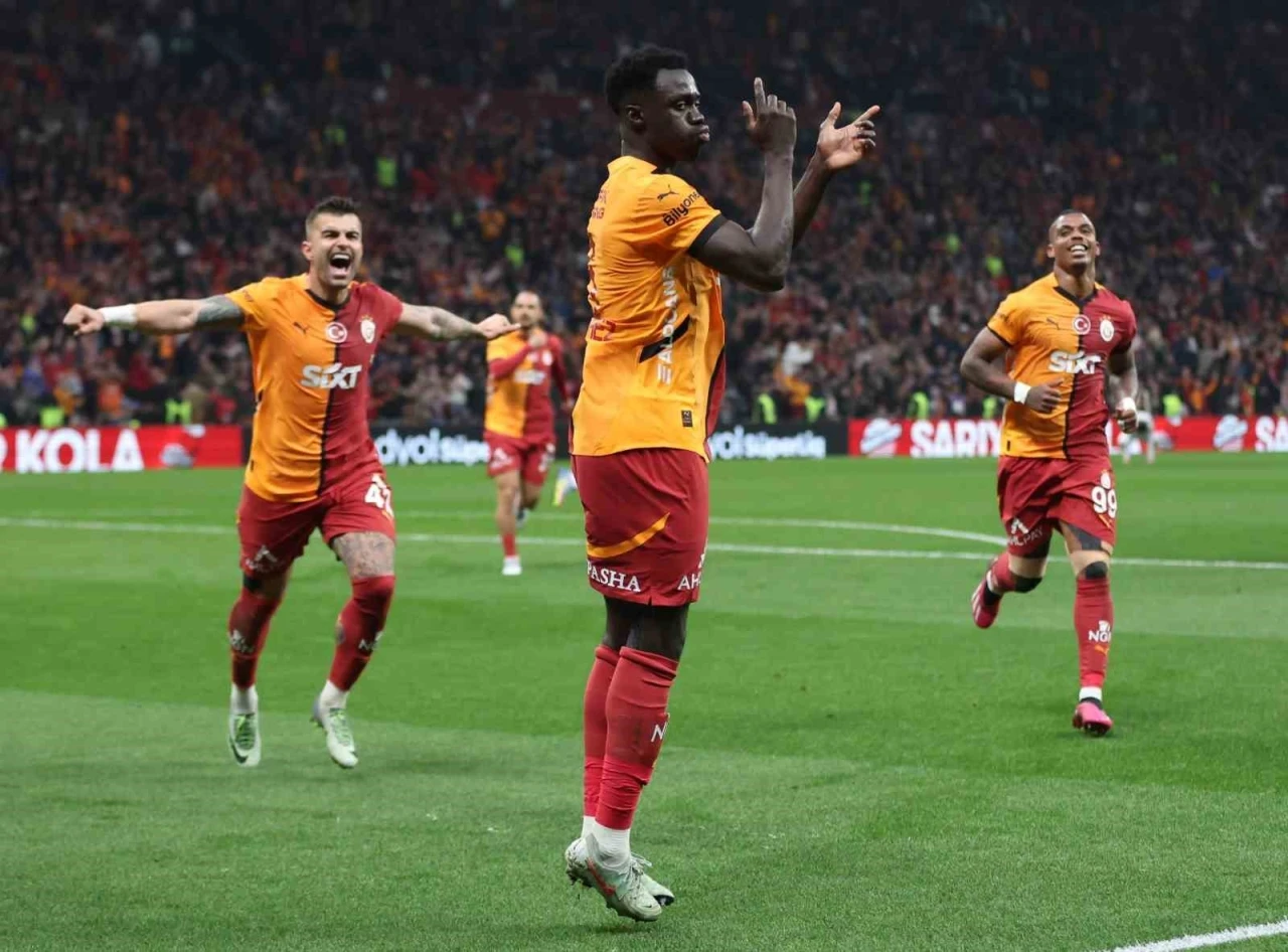 Galatasaray’da şampiyonluk yolunda savunma etkisi
