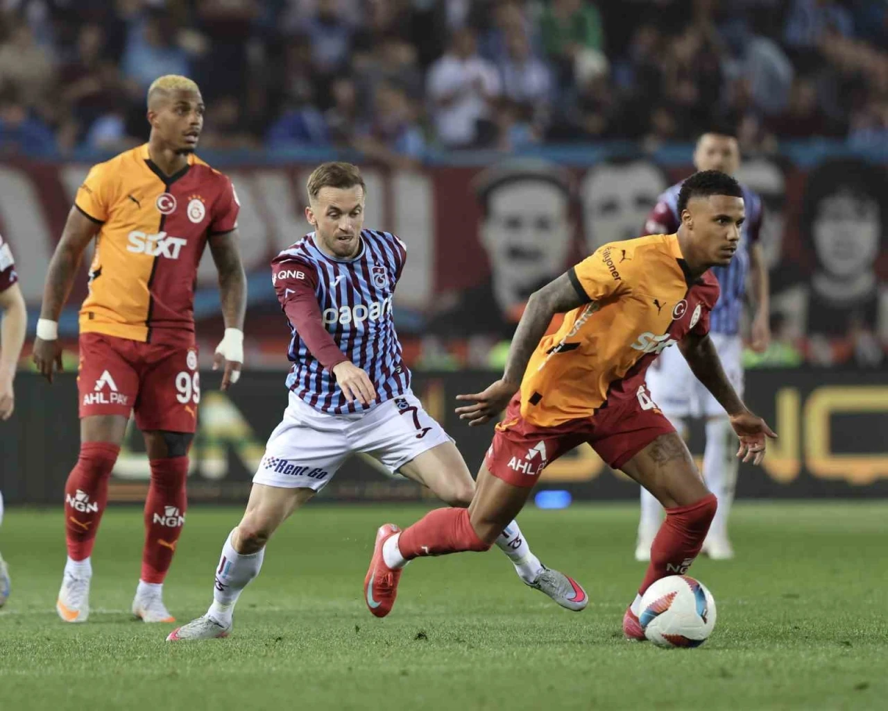 Galatasaray’dan üst üste 7. galibiyet

