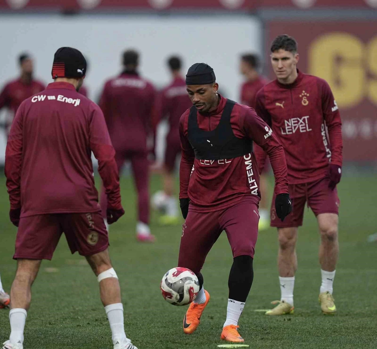 Galatasaray, Gaziantep FK ma&ccedil;ı hazırlıklarına başladı
