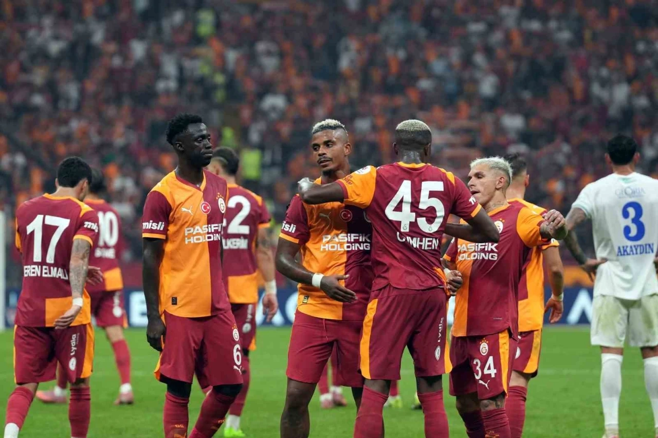 Galatasaray, Süper Lig’de 4000. golü geçti
