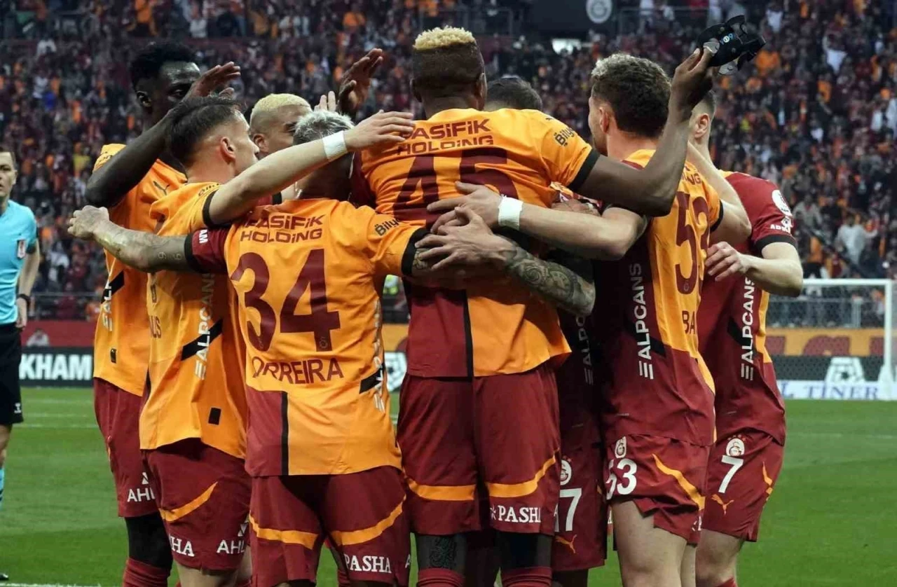 Galatasaray Trabzon Deplasmanında 