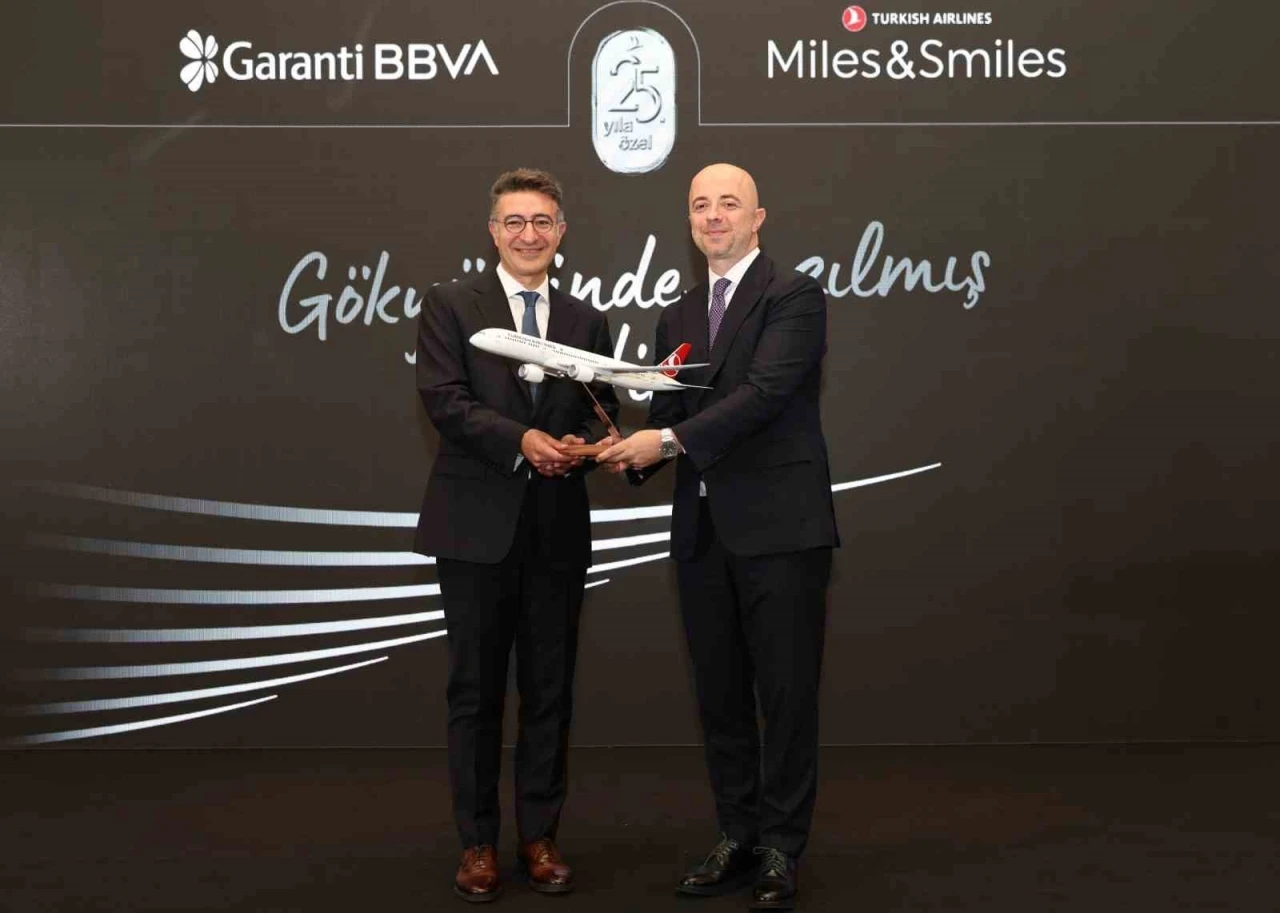 Garanti BBVA ve T&uuml;rk Hava Yolları&rsquo;ndan 25 yıllık iş birliğine &ouml;zel kredi kartı
