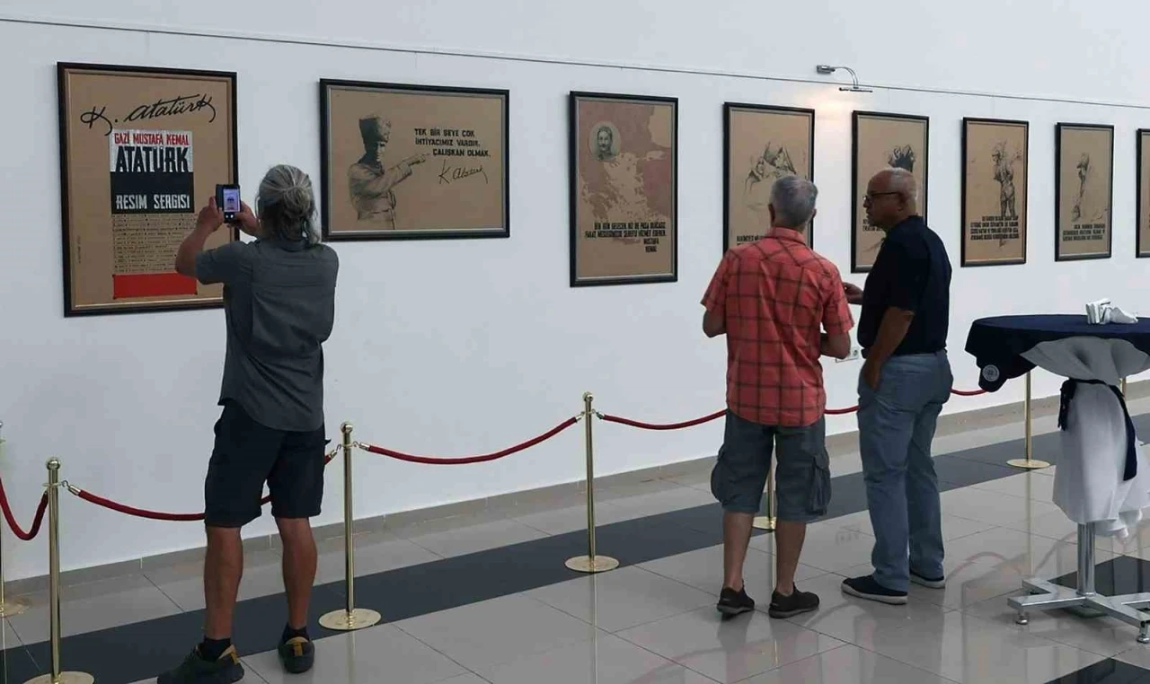 Gazi Mustafa Kemal Atatürk Sergisi sanatseverlerle buluştu
