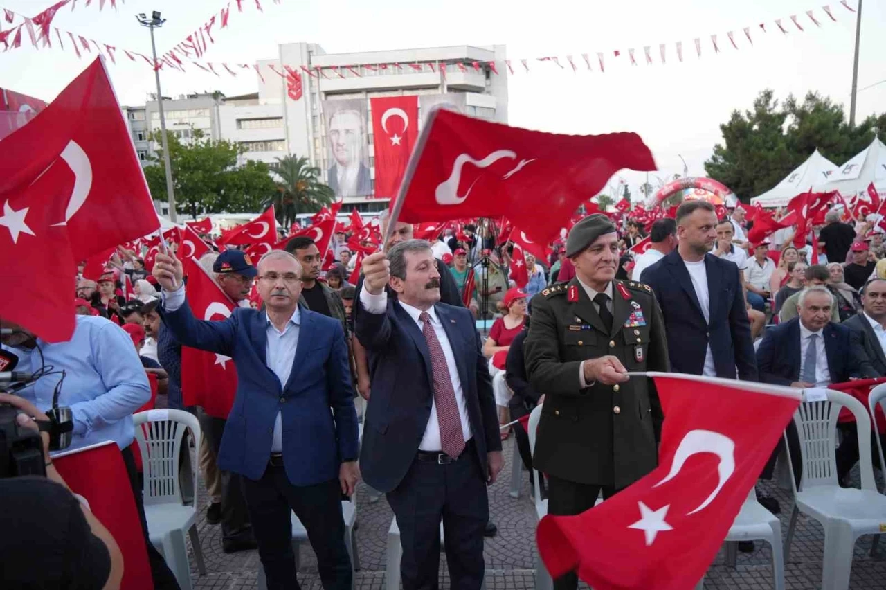 Gazi Tümgeneral Ala: &quot;Mevcut 9 parmağım ve hayatımı bu millet uğruna feda etmeye her zaman hazırım&quot;

