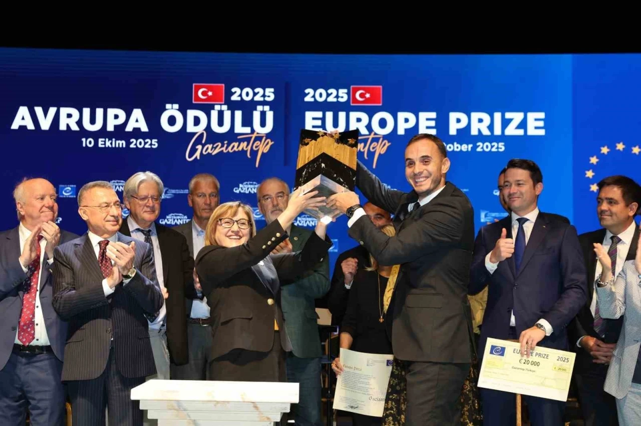 Gaziantep B&uuml;y&uuml;kşehir, 2025 yılını ulusal ve uluslararası alanda &ouml;d&uuml;llerle ta&ccedil;landırdı
