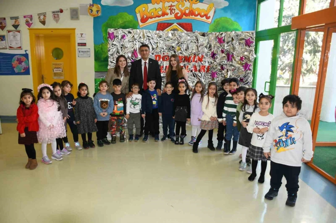 Gaziantep Kolej Vakfı&rsquo;nda coşkulu karne heyecanı
