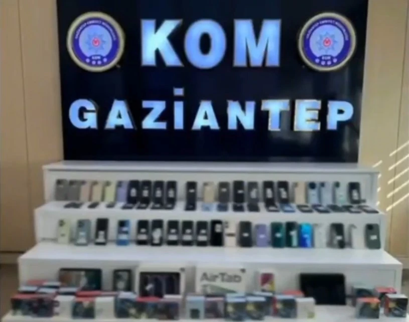 Gaziantep’te cep telefonu kaçakçılarına dev operasyon: 8 gözaltı
