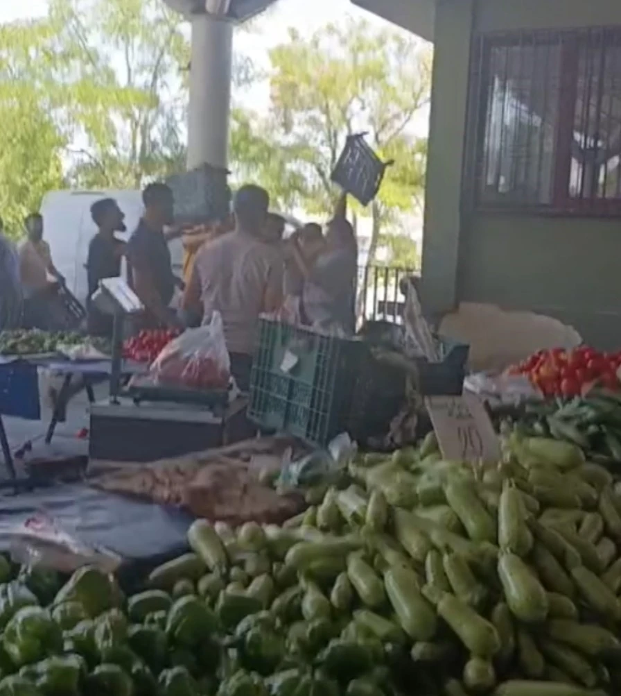 Gaziantep’te pazarcılar arasında kavga: 4 yaralı
