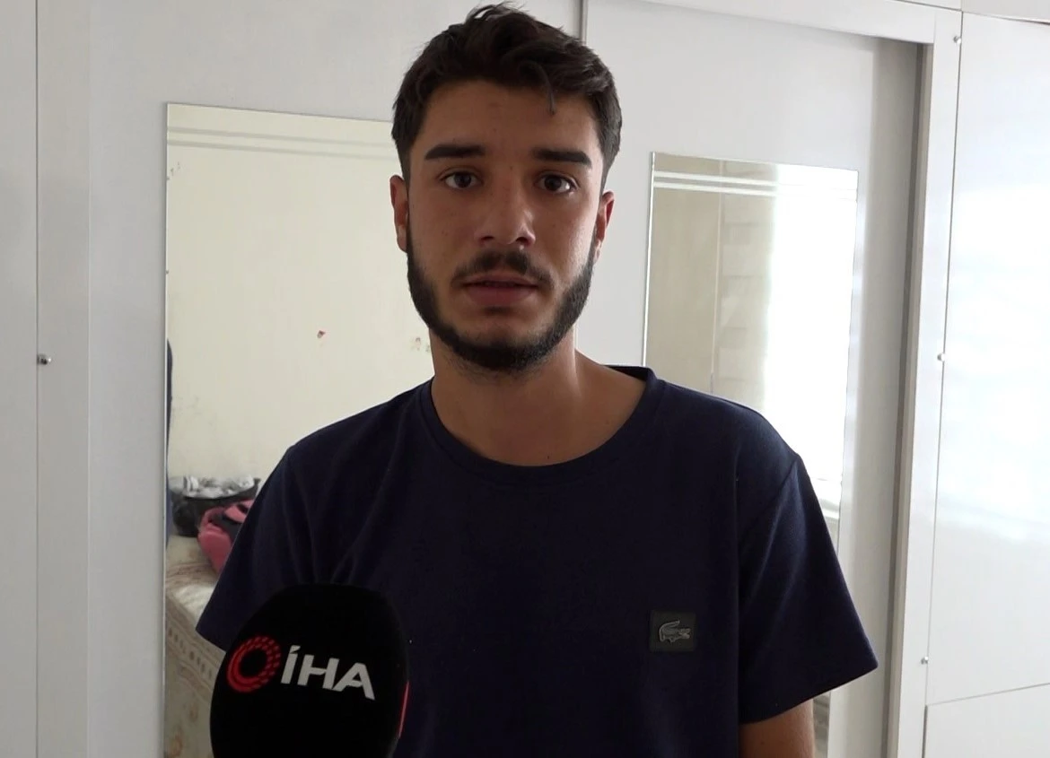 Gaziantep&rsquo;te tatile giden aileye hırsız şoku: Yaklaşık 1 kilo altını &ccedil;aldılar
