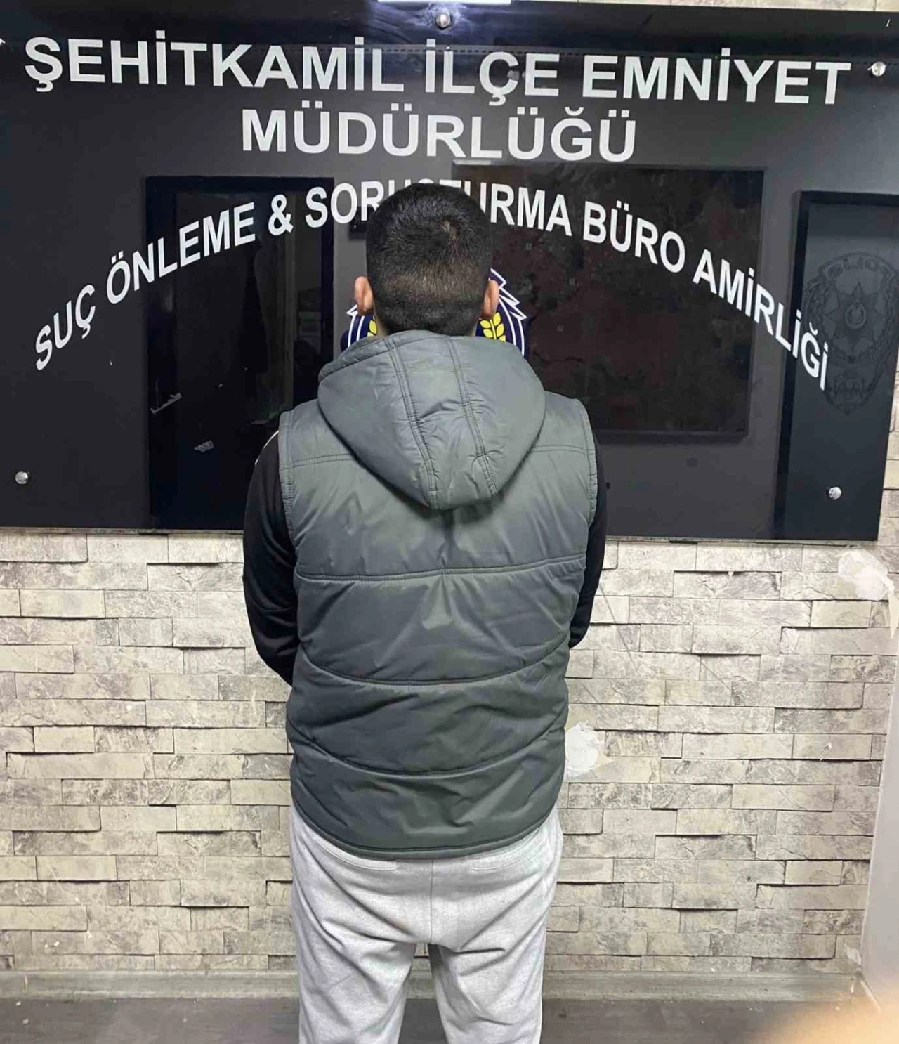 Gaziantep&rsquo;te yağma su&ccedil;undan 12 yıl cezayla aranan şahıs yakalandı
