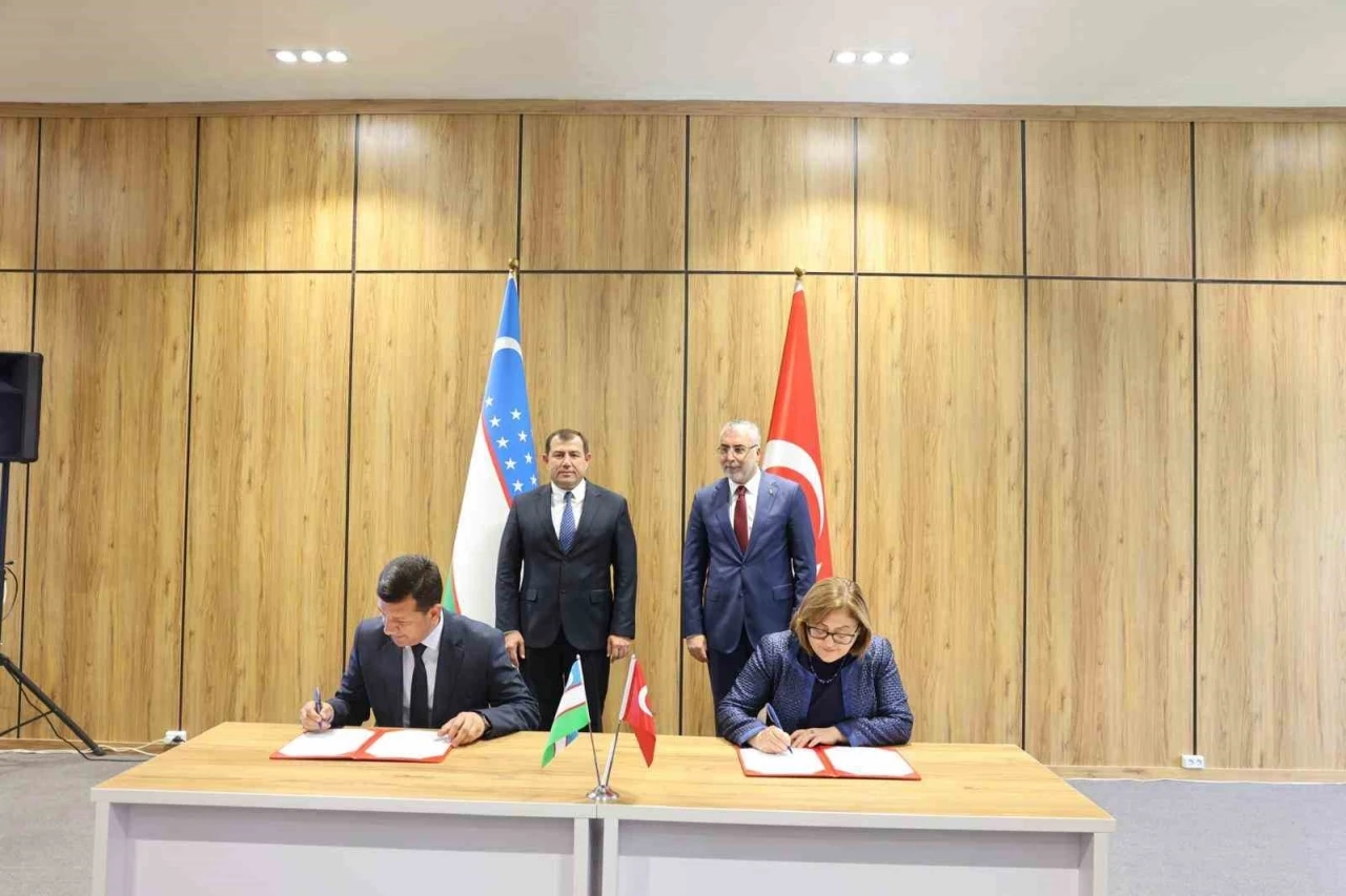 Gaziantep ve Semerkant kardeş şehir oldu
