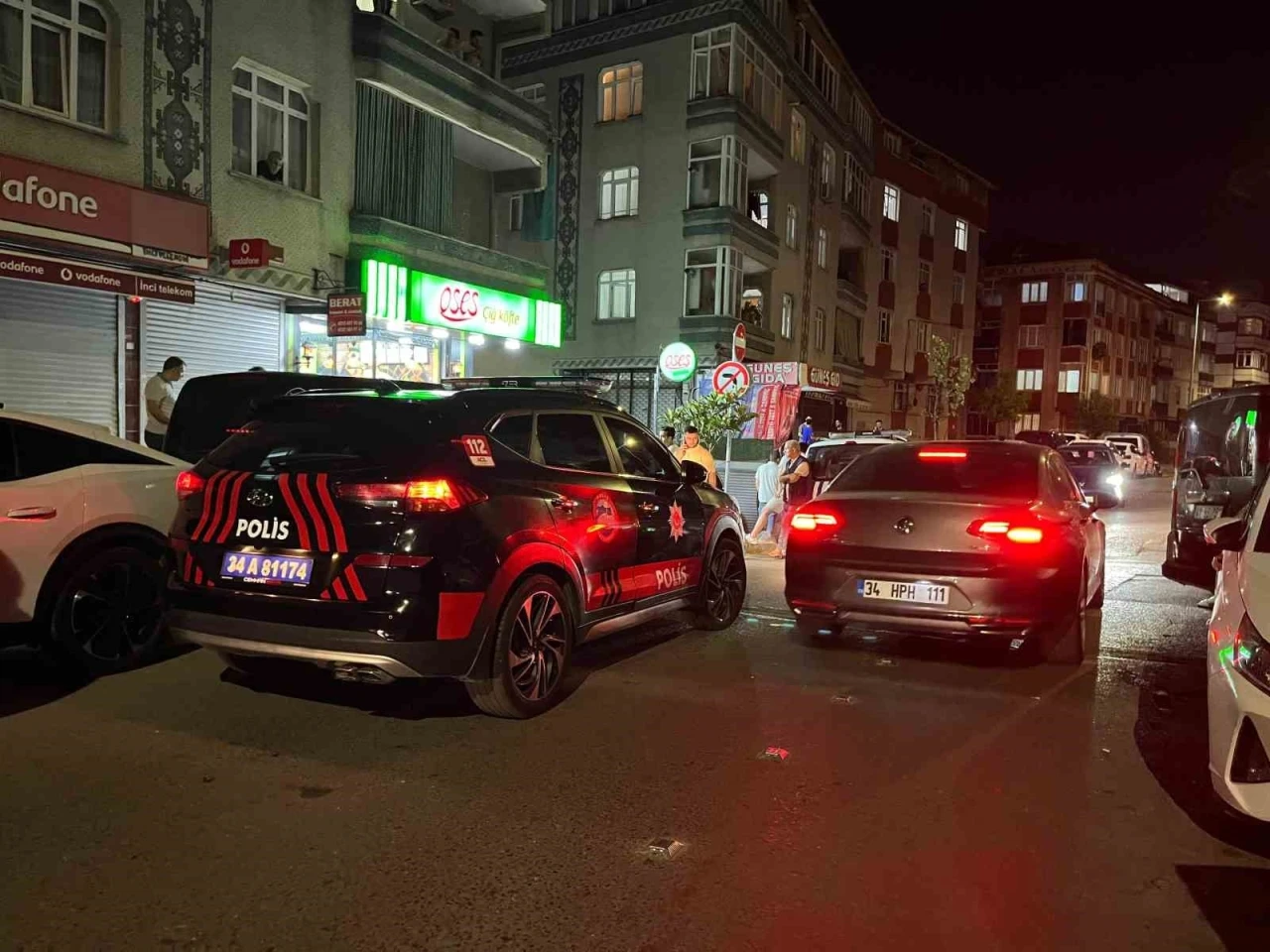 Gaziosmanpaşa&rsquo;da motosikletli şahıslarca silahlı saldırı: 1 yaralı
