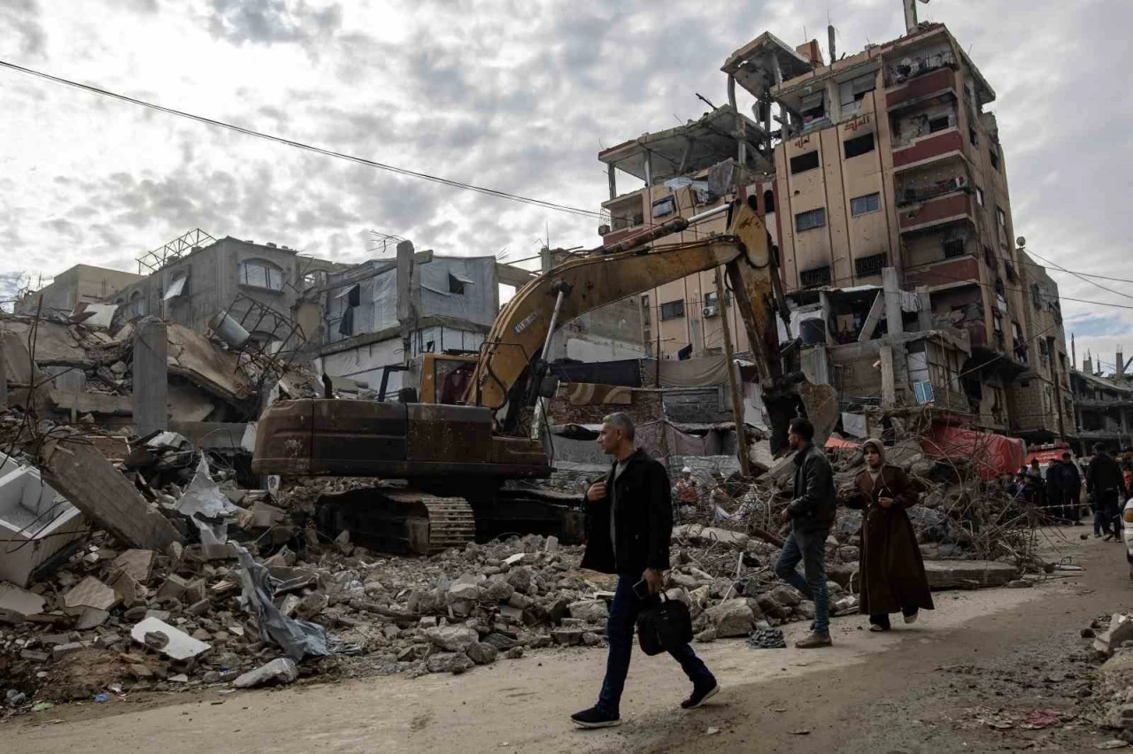 Gazze&rsquo;de ateşkes ilan edilmesinden bu yana can kaybı 414&rsquo;e y&uuml;kseldi
