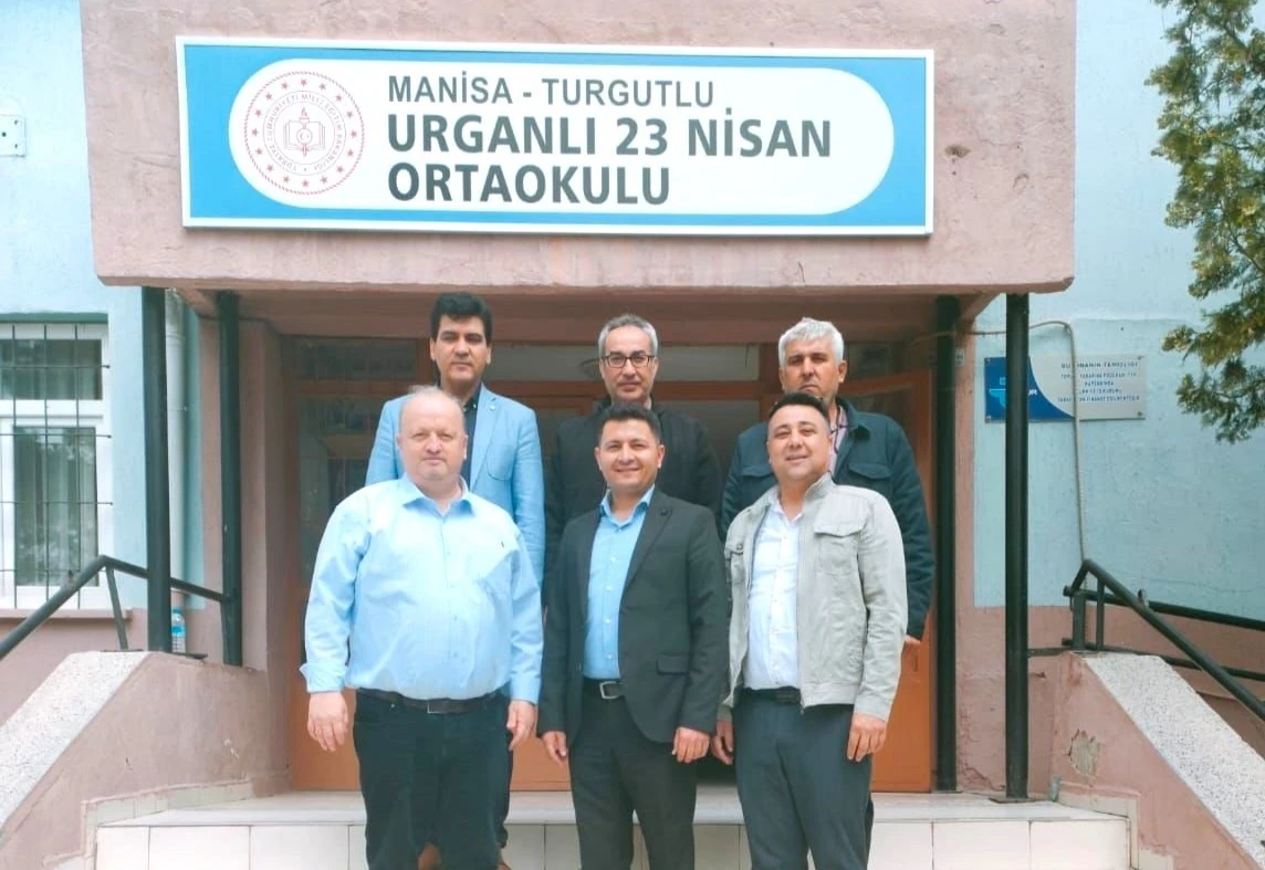 Gazze’deki soykırım nedeniyle Turgutlu’nun 6 okulunda mezuniyet kutlamaları iptal edildi
