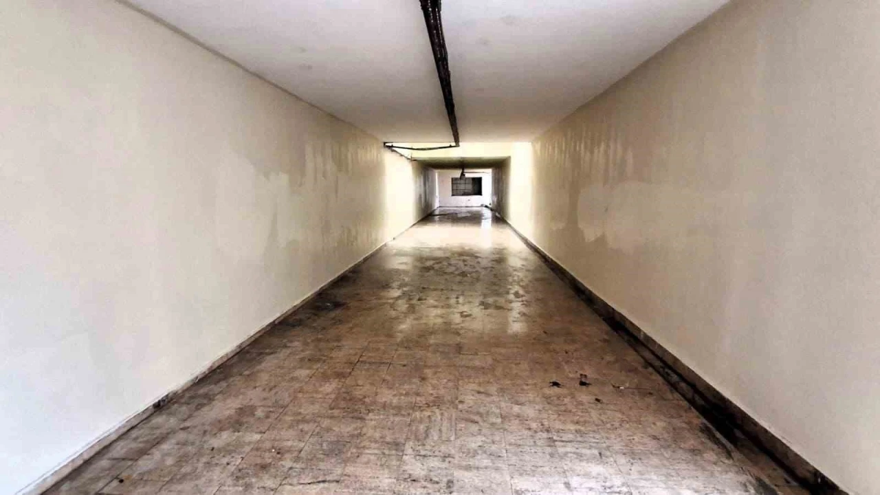 Gebze&rsquo;de alt ge&ccedil;itte bakım ve onarım &ccedil;alışması yapıldı
