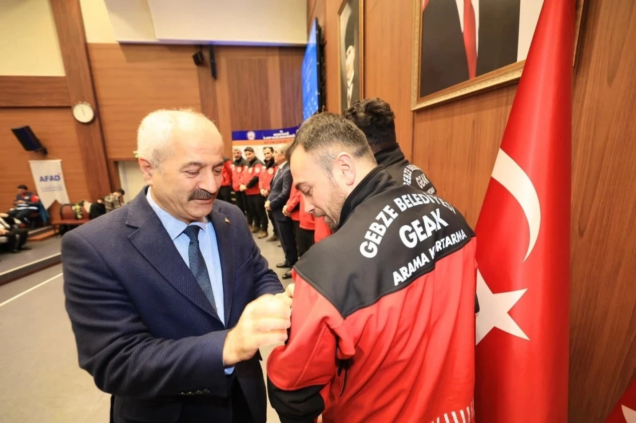 Gebze’nin kahramanları GEAK ekibine akreditasyon sertifikası